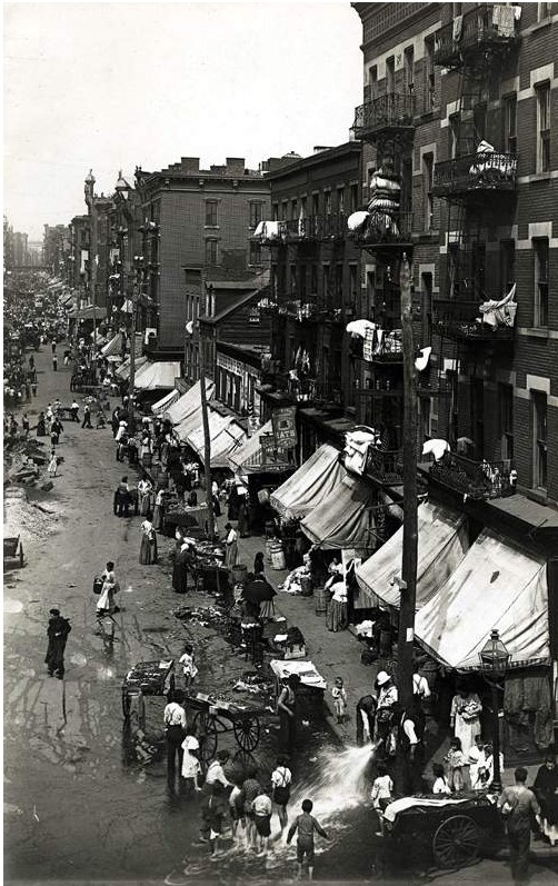 Hester St., Lower East Side, 1901.